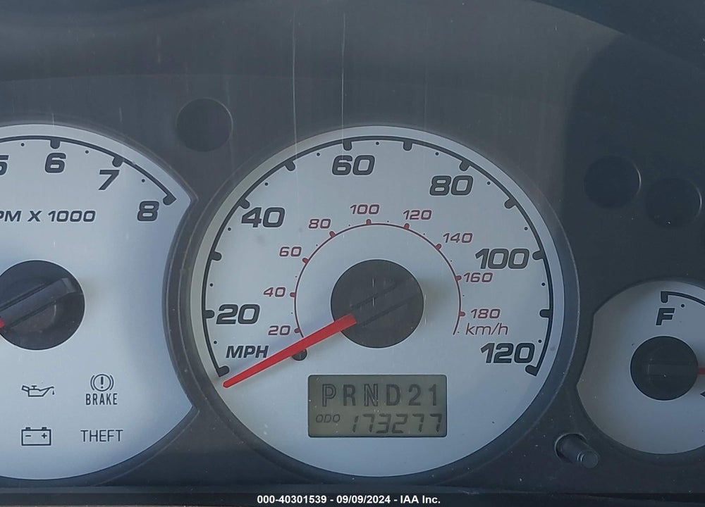 2004 FORD ESCAPE XLT VIN: 1FMYU03104KA28950