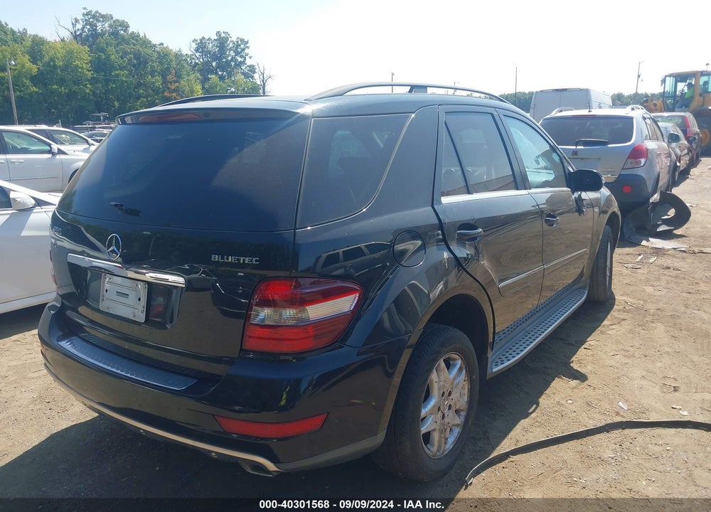 2011 MERCEDES-BENZ ML 350 BLUETEC 4MATIC VIN: 4JGBB2FBXBA628535