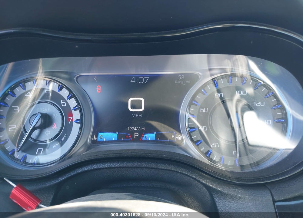 2018 CHRYSLER 300 VIN: 2C3CCABG0JH296496