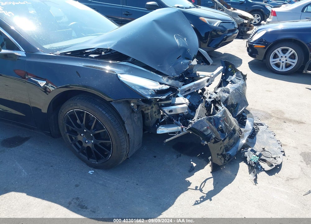 2019 TESLA MODEL 3 LONG RANGE/PERFORMANCE VIN: 5YJ3E1EB1KF385524