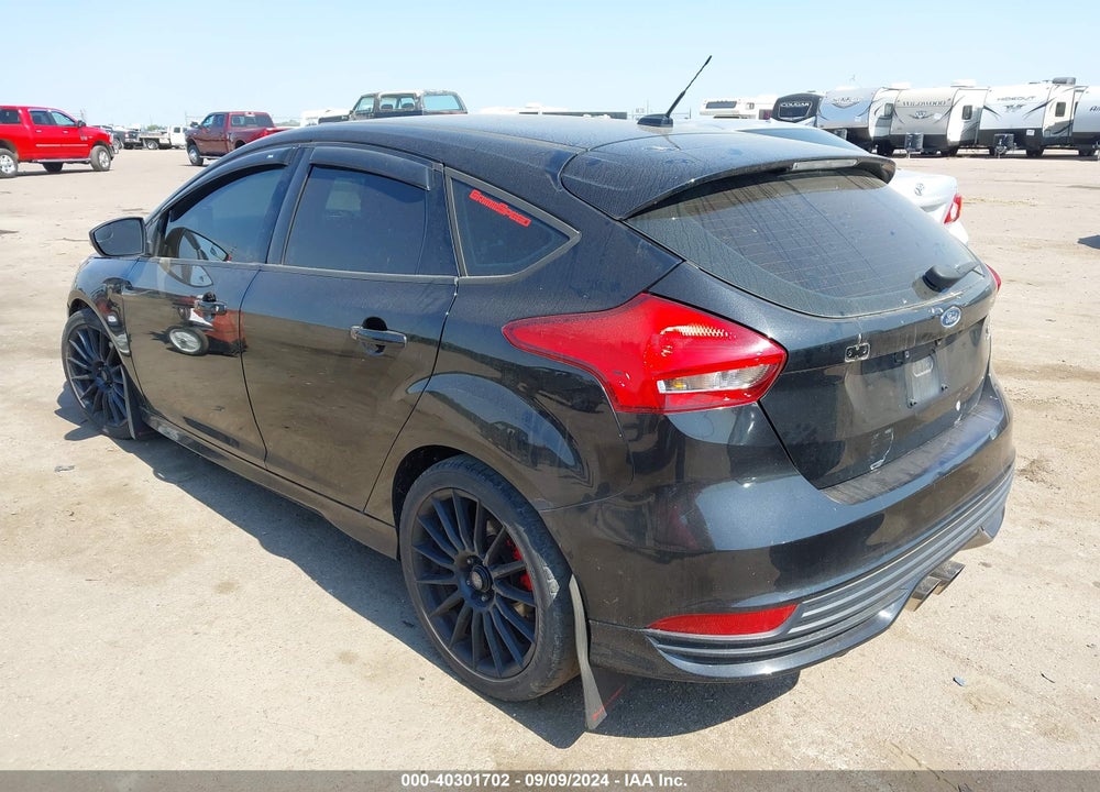 2015 FORD FOCUS ST VIN: 1FADP3L93FL361566