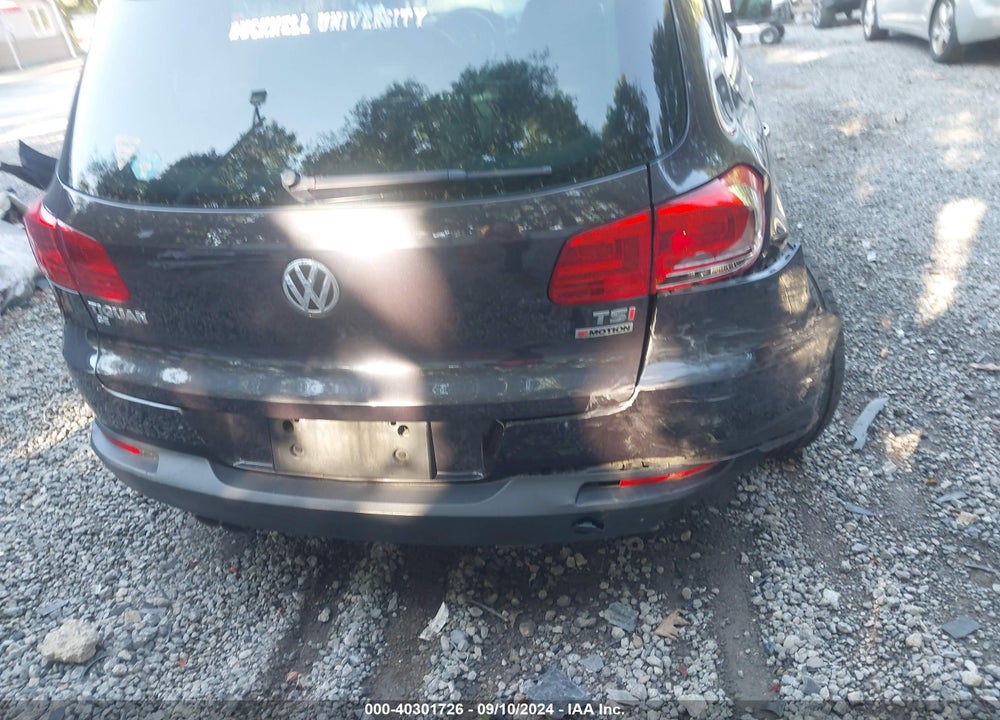 2016 VOLKSWAGEN TIGUAN SE VIN: WVGBV7AX6GW526103