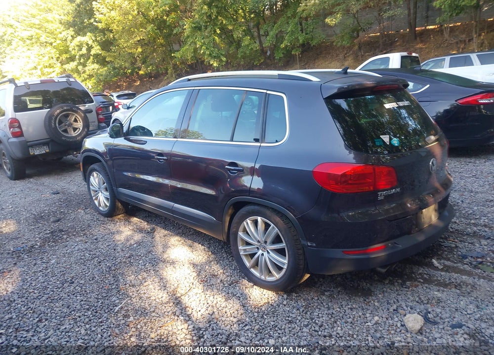 2016 VOLKSWAGEN TIGUAN SE VIN: WVGBV7AX6GW526103