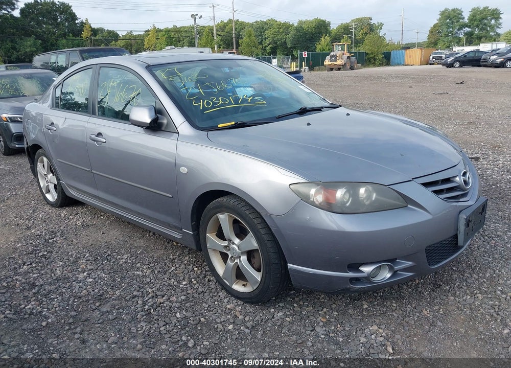 2004 MAZDA 3 S VIN: JM1BK323141129084
