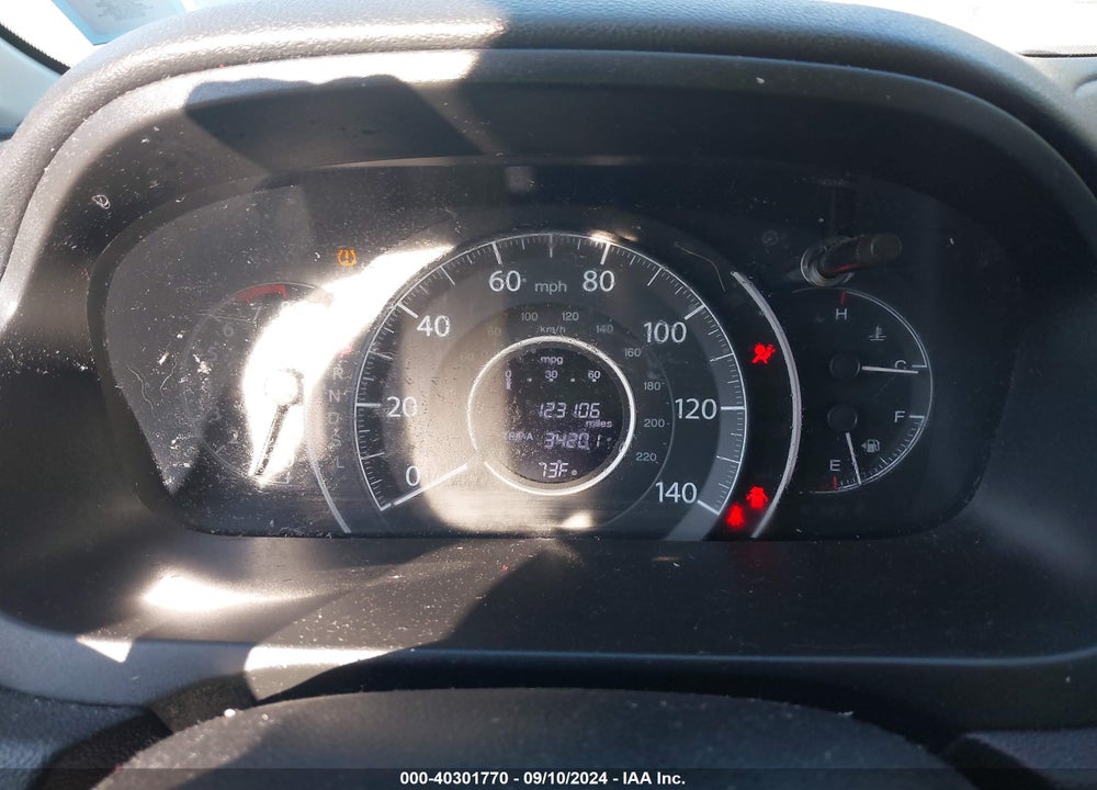 2015 HONDA CR-V LX VIN: 2HKRM4H35FH605080