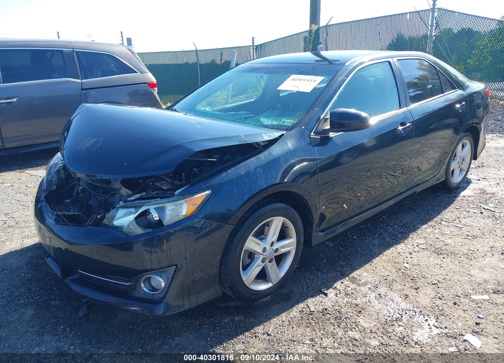 2013 TOYOTA CAMRY SE VIN: 4T1BF1FK3DU290573