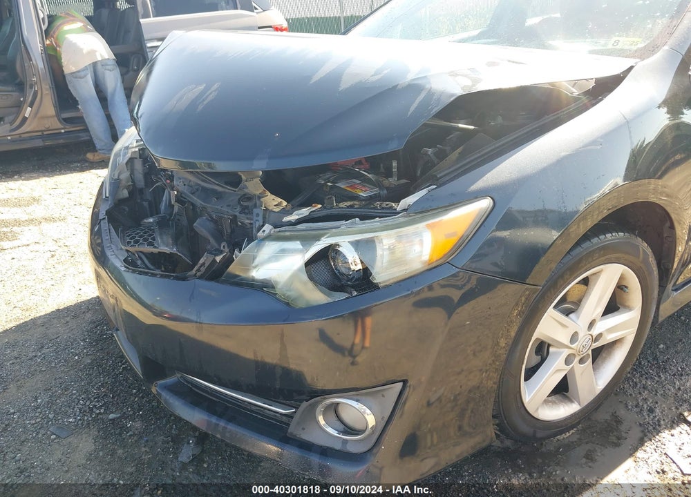 2013 TOYOTA CAMRY SE VIN: 4T1BF1FK3DU290573