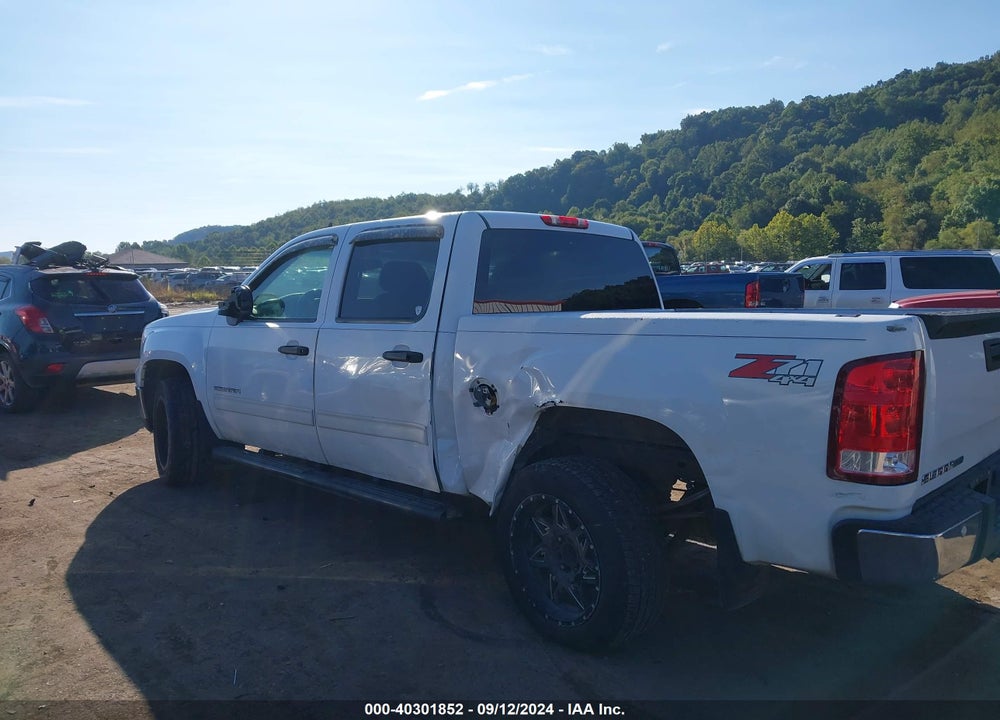 2010 GMC SIERRA 1500 SLE VIN: 3GTRKVE31AG225574