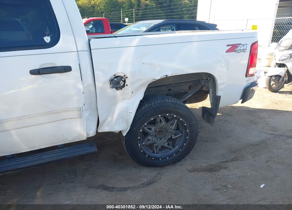 2010 GMC SIERRA 1500 SLE VIN: 3GTRKVE31AG225574