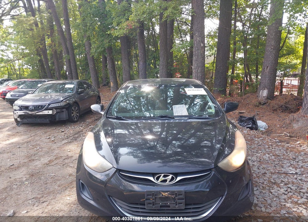 2013 HYUNDAI ELANTRA GLS VIN: 5NPDH4AE1DH366649