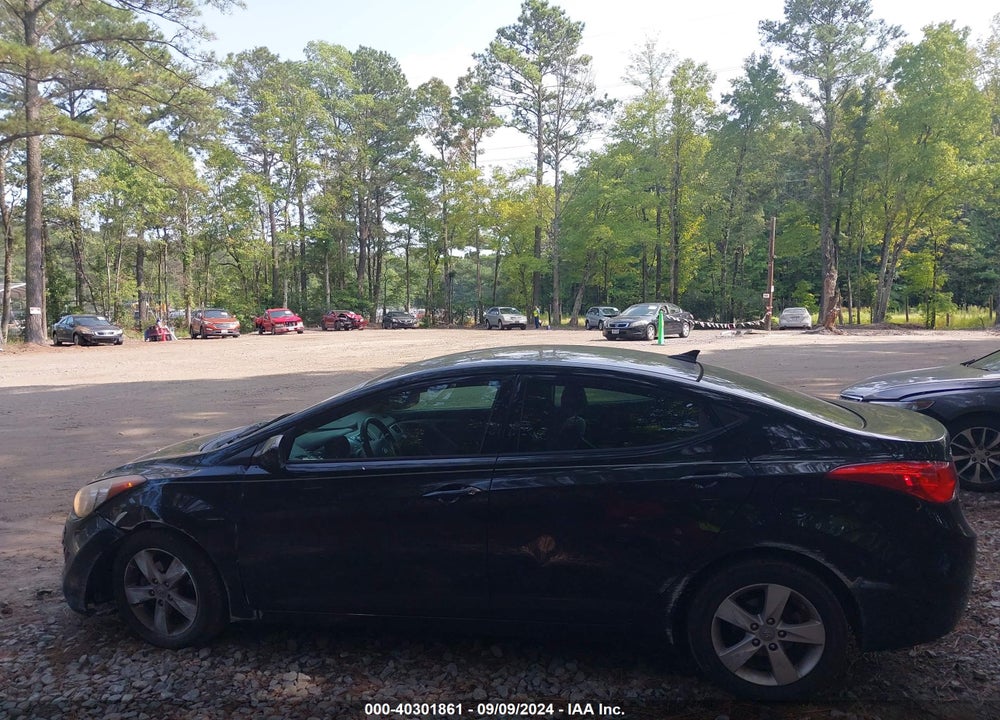 2013 HYUNDAI ELANTRA GLS VIN: 5NPDH4AE1DH366649