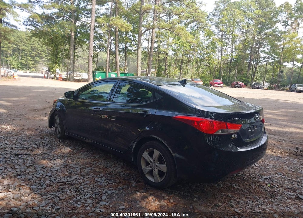 2013 HYUNDAI ELANTRA GLS VIN: 5NPDH4AE1DH366649