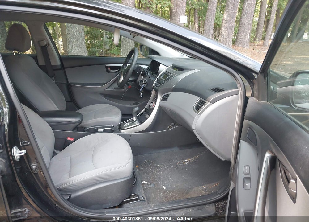 2013 HYUNDAI ELANTRA GLS VIN: 5NPDH4AE1DH366649
