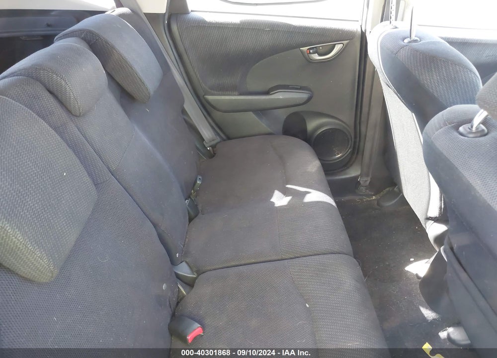 2012 HONDA FIT SPORT VIN: JHMGE8H57CC019290
