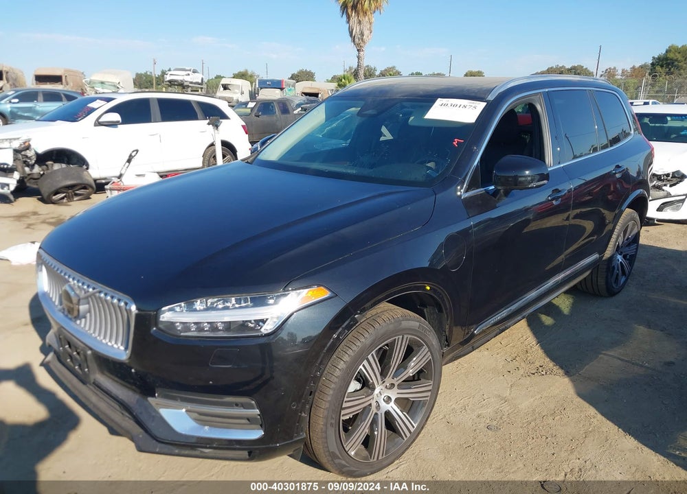 2024 VOLVO XC90 RECHARGE PLUG-IN HYBRID T8 PLUS BRIGHT THEME 7-SEATER VIN: YV4H60CE4R1216205