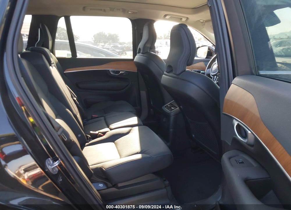 2024 VOLVO XC90 RECHARGE PLUG-IN HYBRID T8 PLUS BRIGHT THEME 7-SEATER VIN: YV4H60CE4R1216205