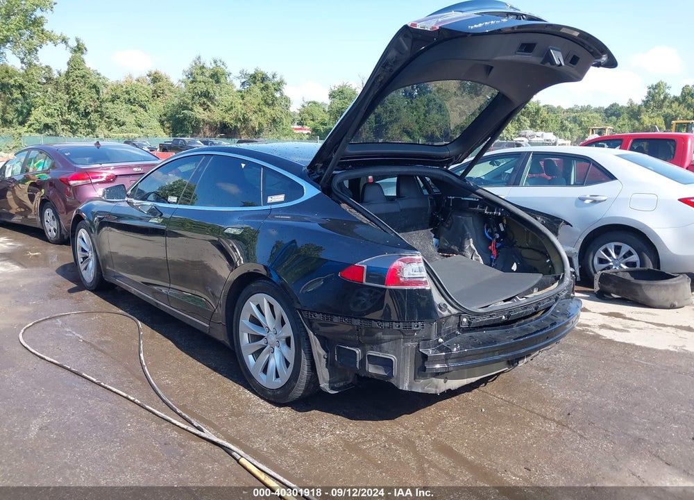 2018 TESLA MODEL S 100D/75D/P100D VIN: 5YJSA1E27JF275454
