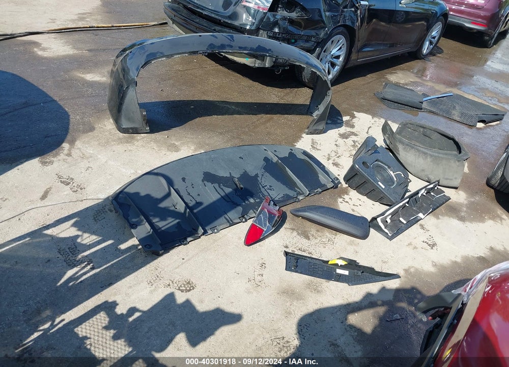 2018 TESLA MODEL S 100D/75D/P100D VIN: 5YJSA1E27JF275454
