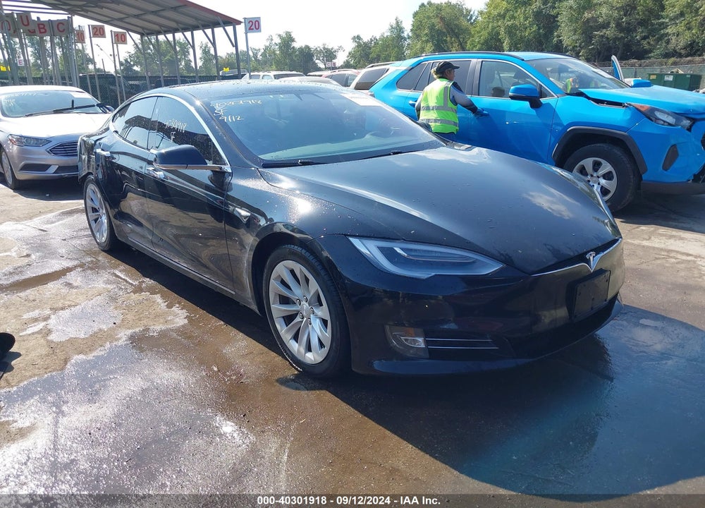 2018 TESLA MODEL S 100D/75D/P100D VIN: 5YJSA1E27JF275454