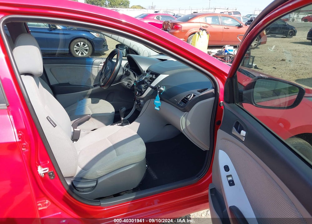 2013 HYUNDAI ACCENT GLS VIN: KMHCT4AE3DU558389