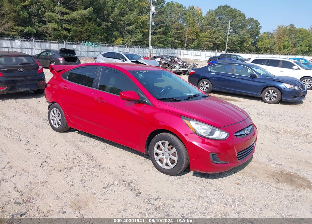2013 HYUNDAI ACCENT GLS VIN: KMHCT4AE3DU558389