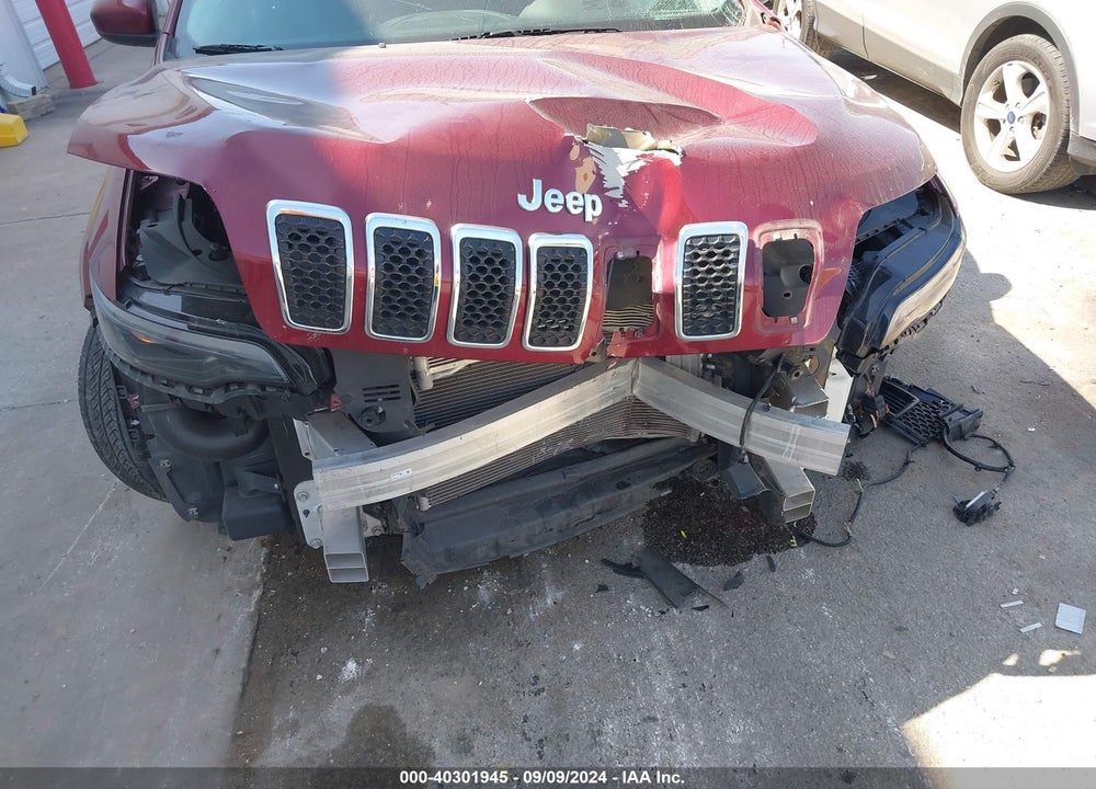 2019 JEEP CHEROKEE LATITUDE PLUS 4X4 VIN: 1C4PJMLN8KD161718