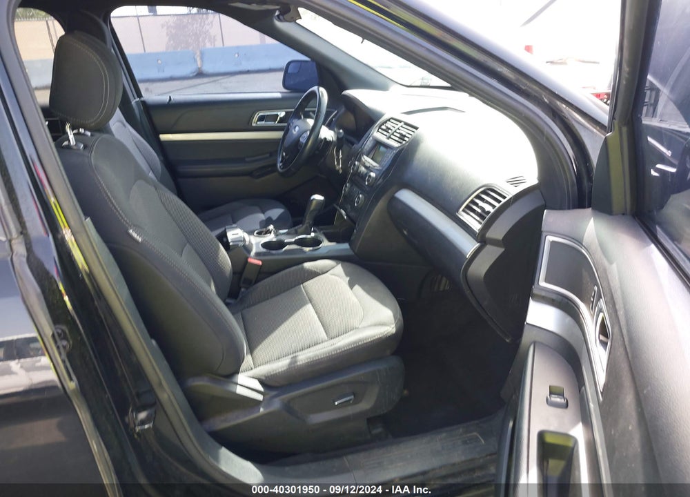 2017 FORD EXPLORER XLT VIN: 1FM5K7D86HGE42689