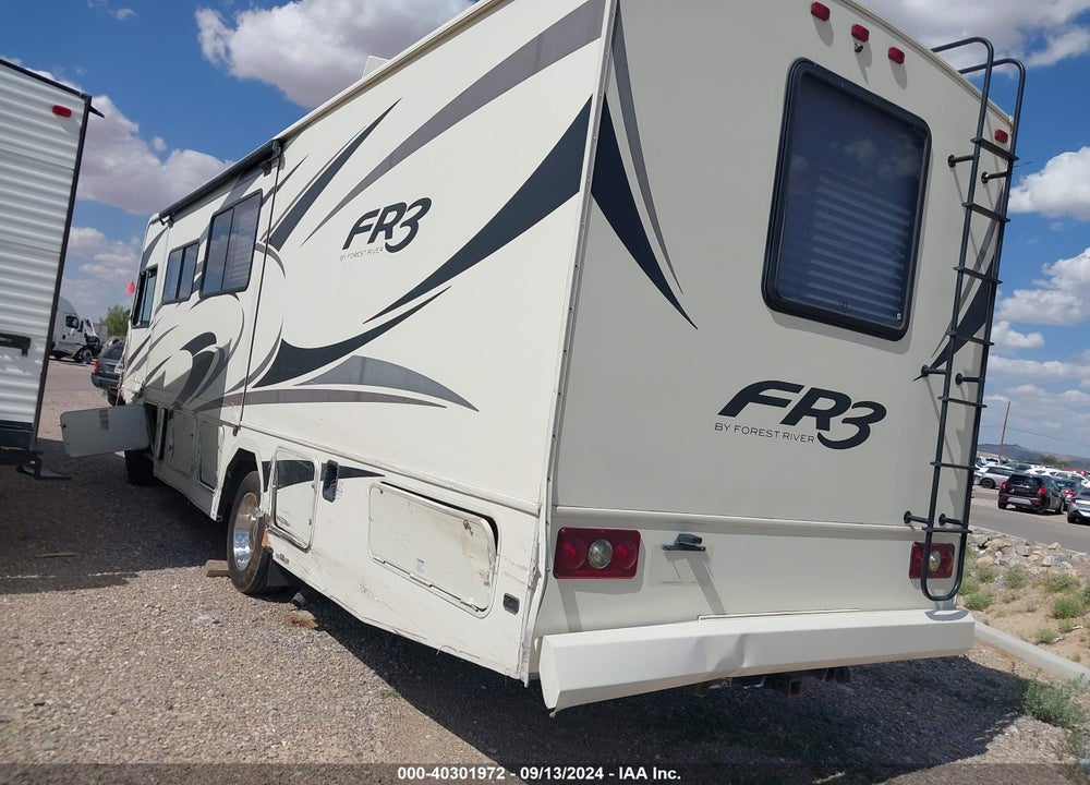 2018 FORD F53 VIN: 1F65F5DY7J0A02561