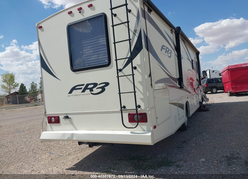 2018 FORD F53 VIN: 1F65F5DY7J0A02561