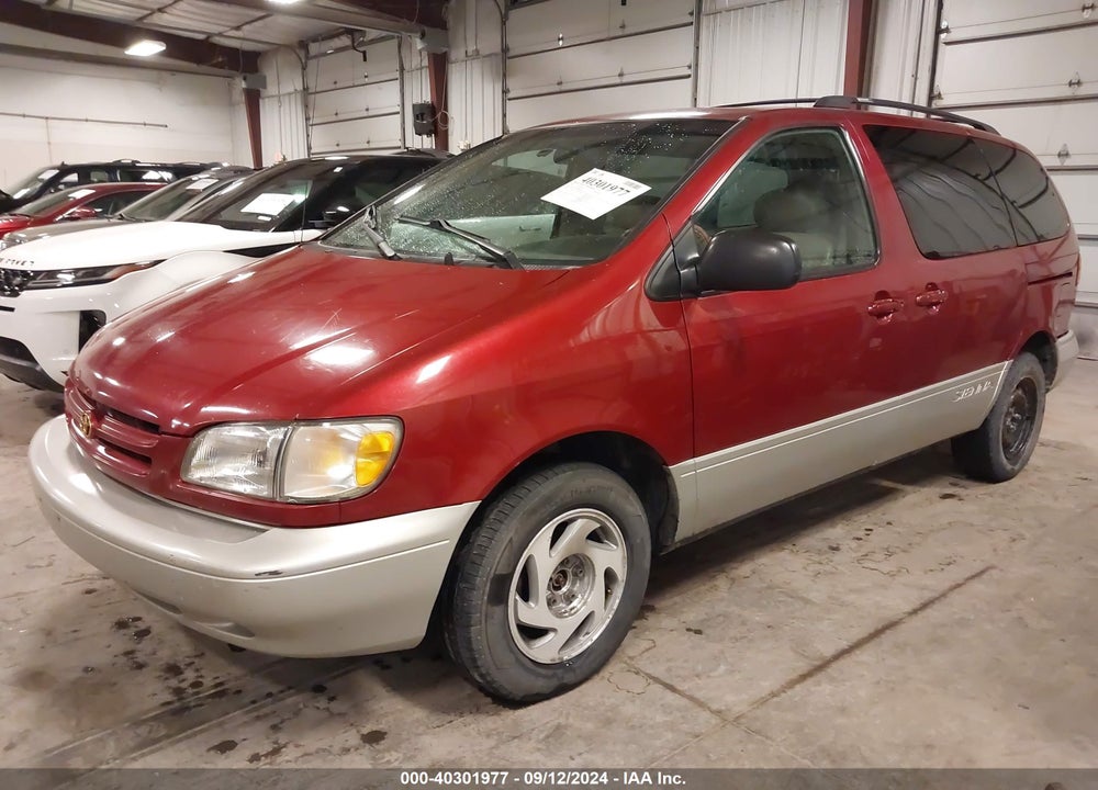 1999 TOYOTA SIENNA XLE VIN: 4T3ZF13C0XU106455