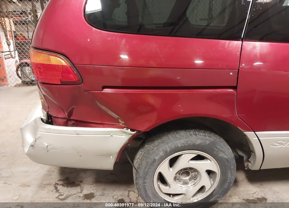 1999 TOYOTA SIENNA XLE VIN: 4T3ZF13C0XU106455