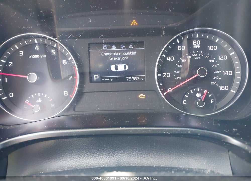2019 KIA FORTE LXS VIN: 3KPF24AD7KE009852