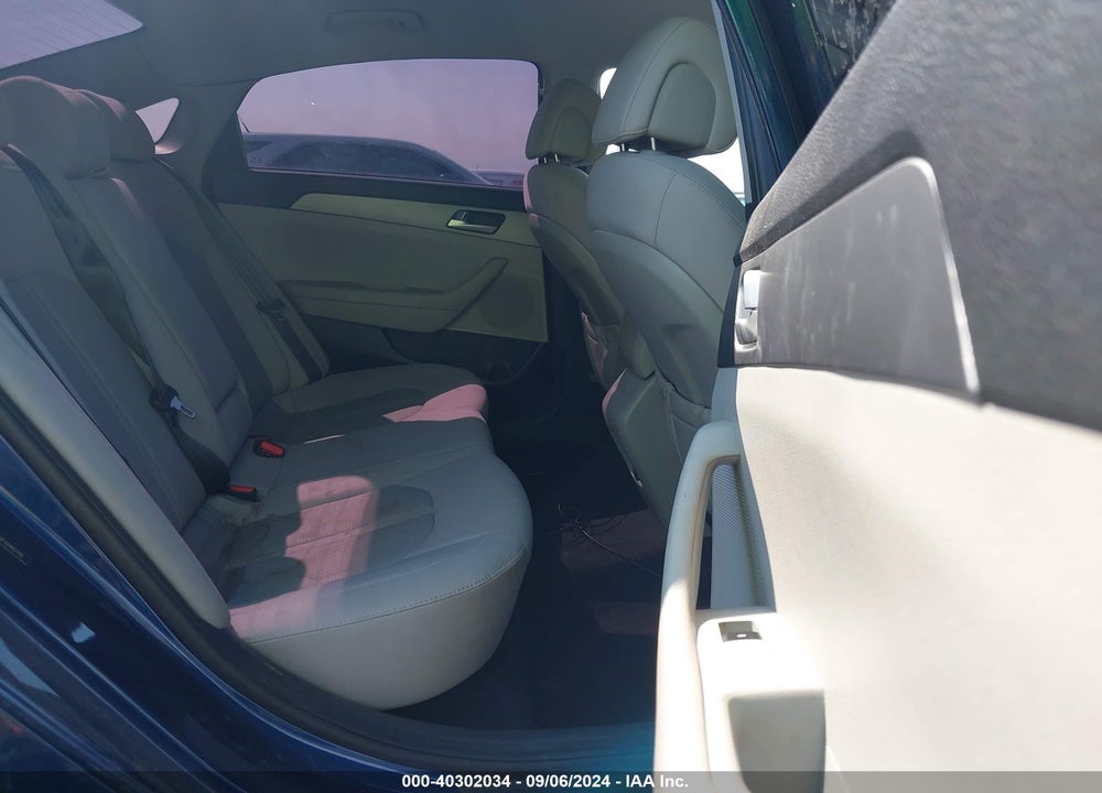 2016 HYUNDAI SONATA VIN: 5NPE24AF1GH407705