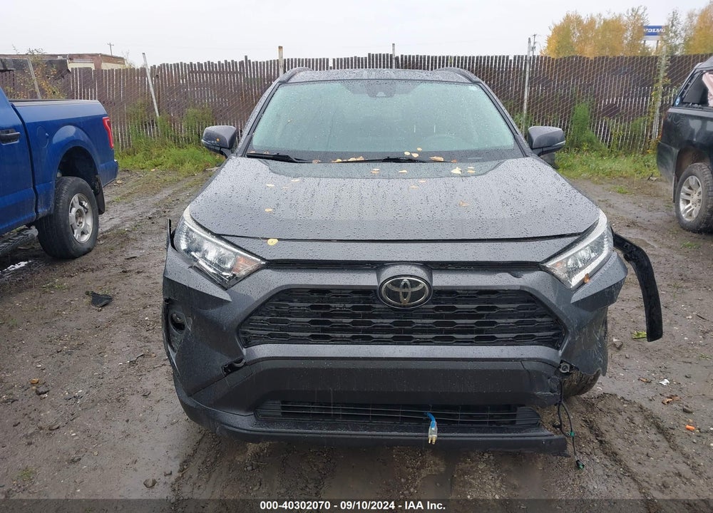2019 TOYOTA RAV4 VIN: JTMC1RFV7KD014572