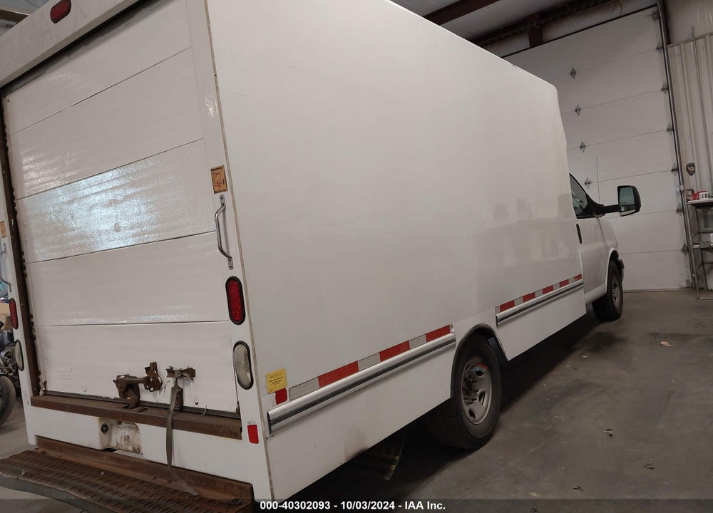 2016 CHEVROLET EXPRESS CUTAWAY 3500 VIN: 1GB0GSFG5G1162887
