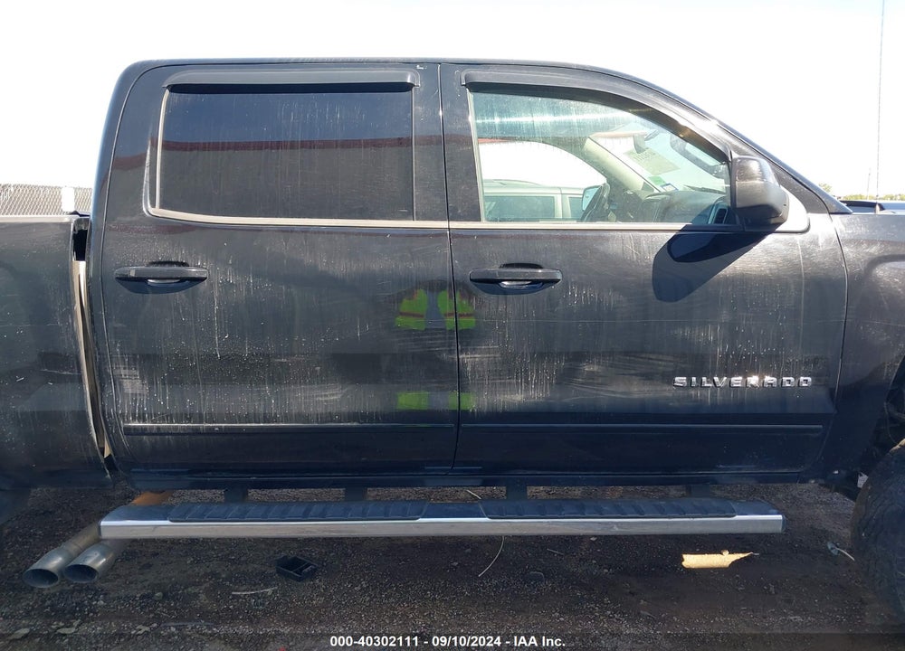 2015 CHEVROLET SILVERADO 1500 1LT VIN: 3GCUKREC5FG215056