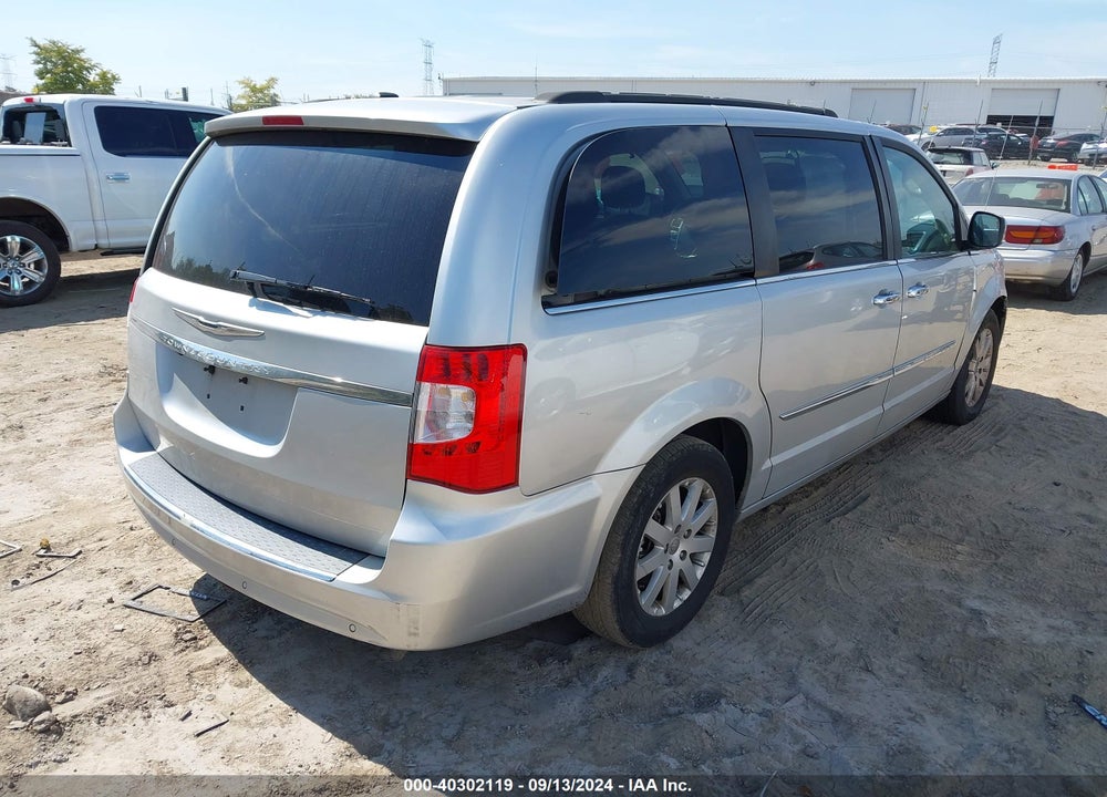 2011 CHRYSLER TOWN & COUNTRY TOURING-L VIN: 2A4RR8DG2BR649529