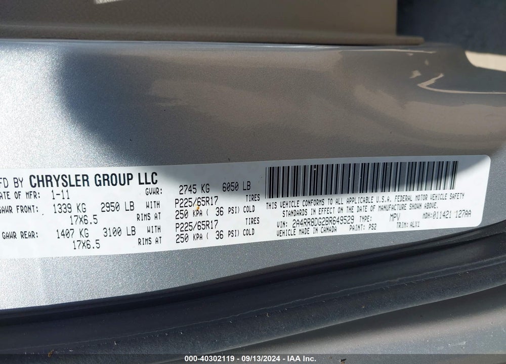2011 CHRYSLER TOWN & COUNTRY TOURING-L VIN: 2A4RR8DG2BR649529