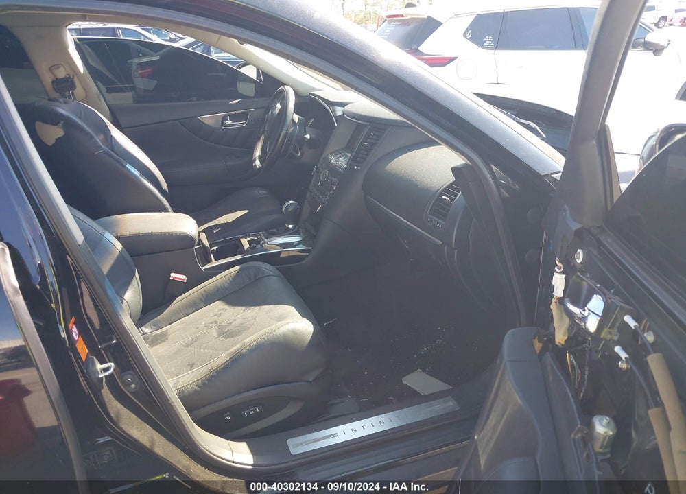 2009 INFINITI FX35 VIN: JNRAS18U49M101611