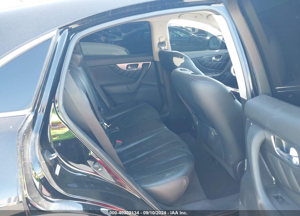 2009 INFINITI FX35 VIN: JNRAS18U49M101611