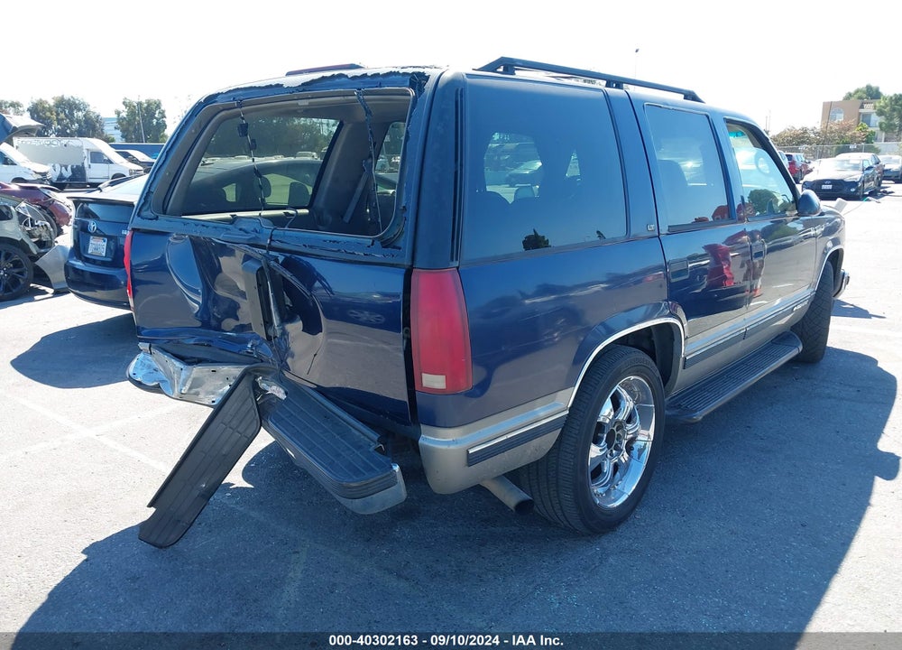 1999 CHEVROLET TAHOE LS VIN: 1GNEC13R9XJ529391