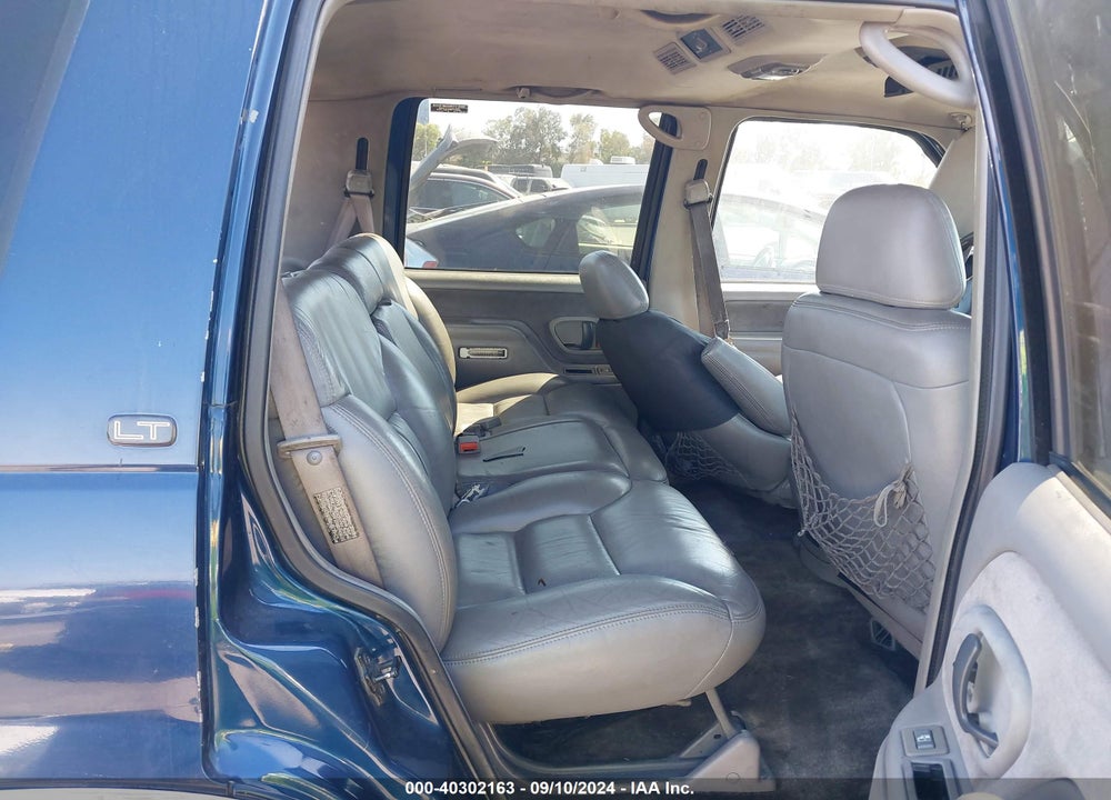 1999 CHEVROLET TAHOE LS VIN: 1GNEC13R9XJ529391