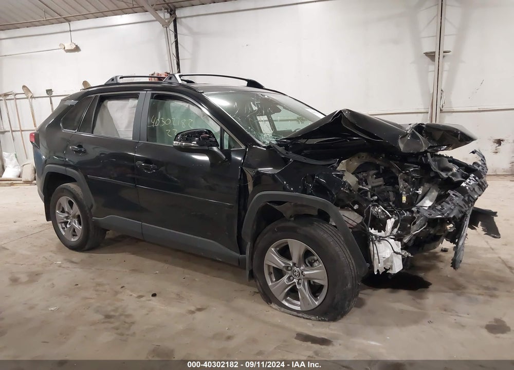 2022 TOYOTA RAV4 XLE VIN: 2T3P1RFV0NW321395