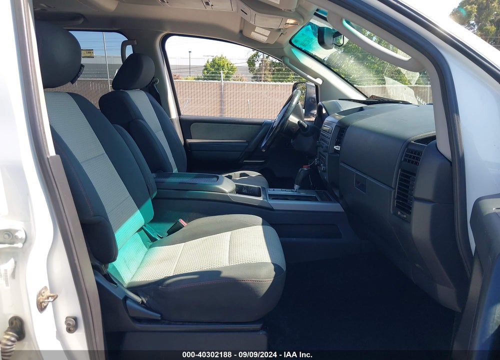 2010 NISSAN TITAN PRO-4X VIN: 1N6AA0EC7AN307106