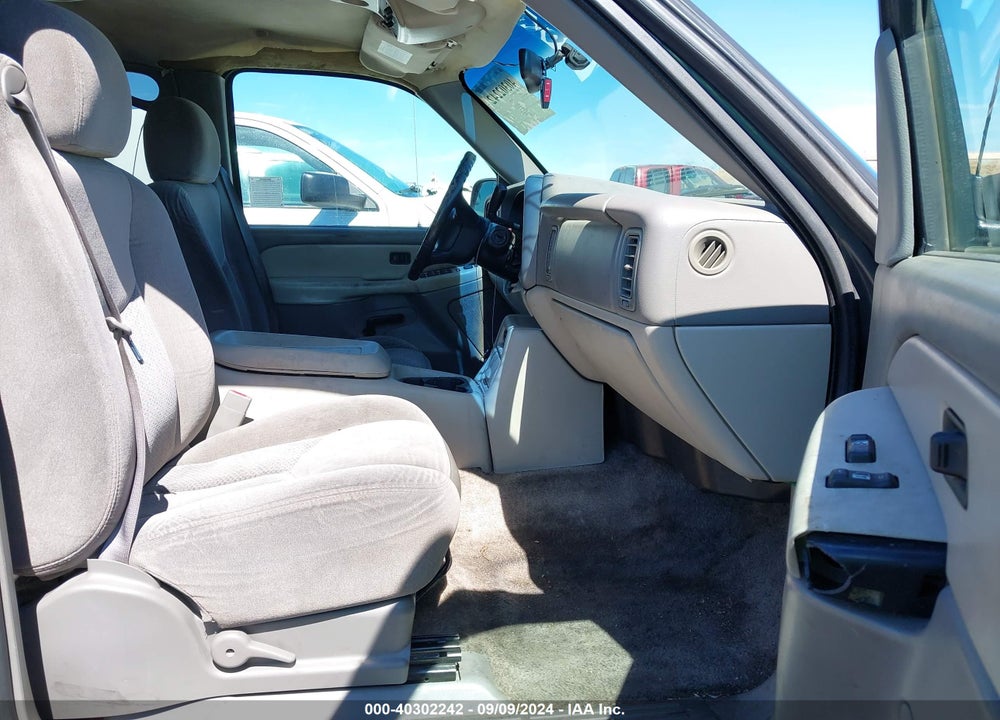 2002 GMC YUKON SLT VIN: 1GKEK13T12R147104