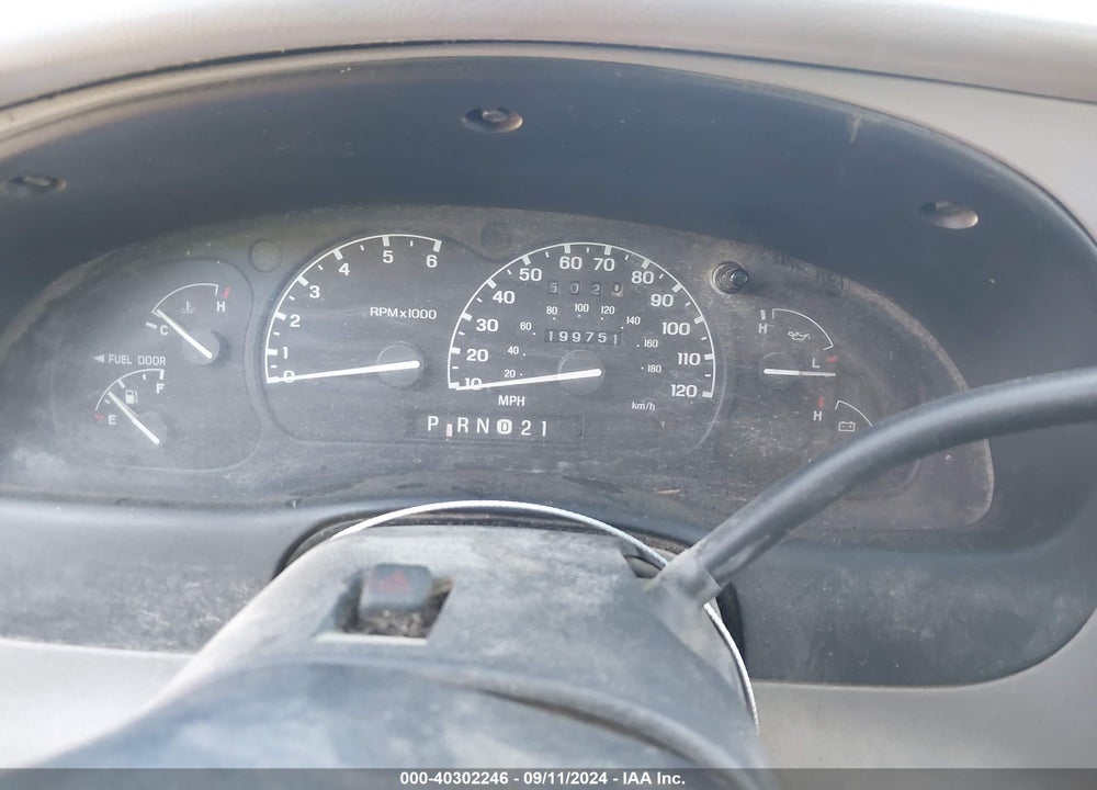 1998 FORD EXPLORER EDDIE BAUER/LIMITED/XL/XLT VIN: 1FMZU34E2WUA87643