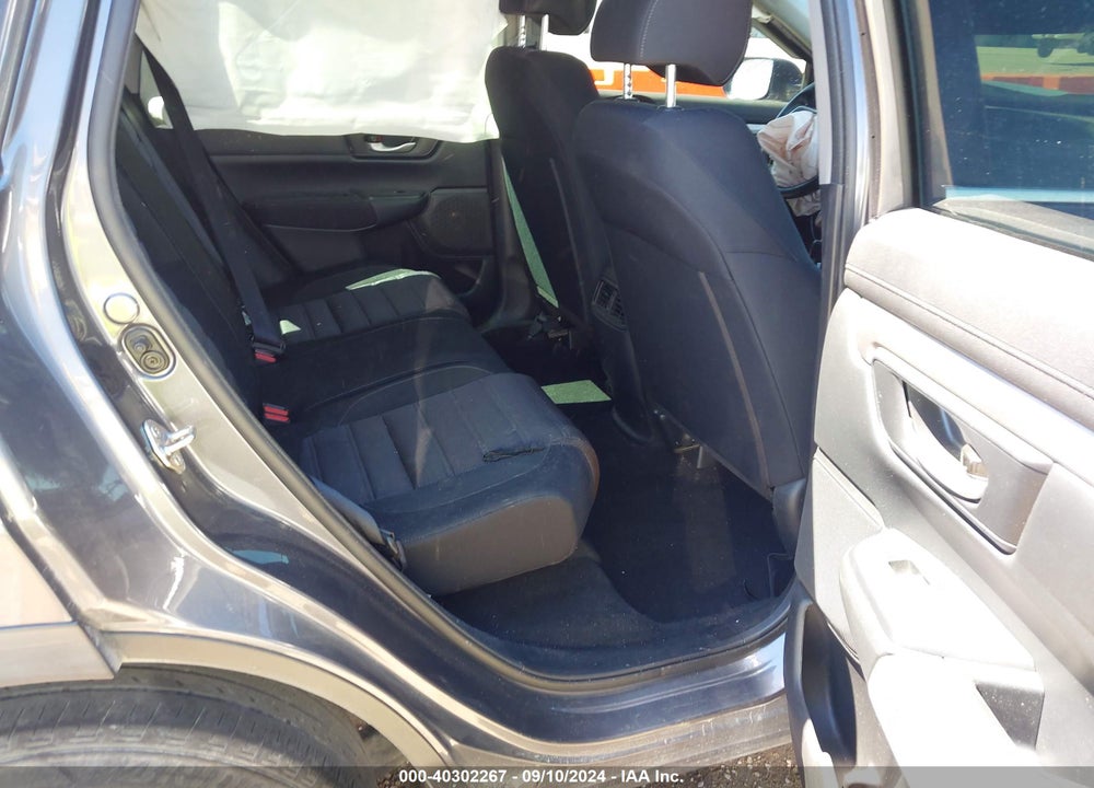 2019 HONDA CR-V LX VIN: 2HKRW5H39KH406110