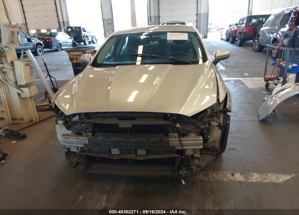 2016 FORD FUSION S VIN: 3FA6P0G75GR116397
