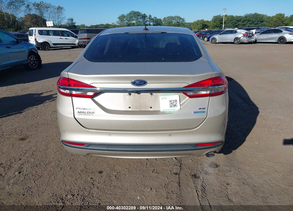 2018 FORD FUSION SE VIN: 3FA6P0HDXJR148211