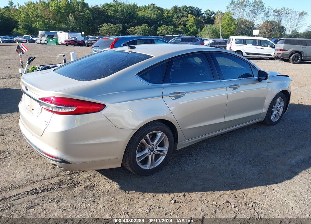 2018 FORD FUSION SE VIN: 3FA6P0HDXJR148211